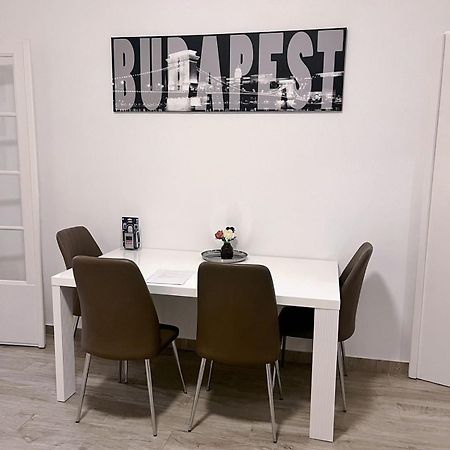 Boutique Family Apartment In The Heart Of City 부다페스트 외부 사진