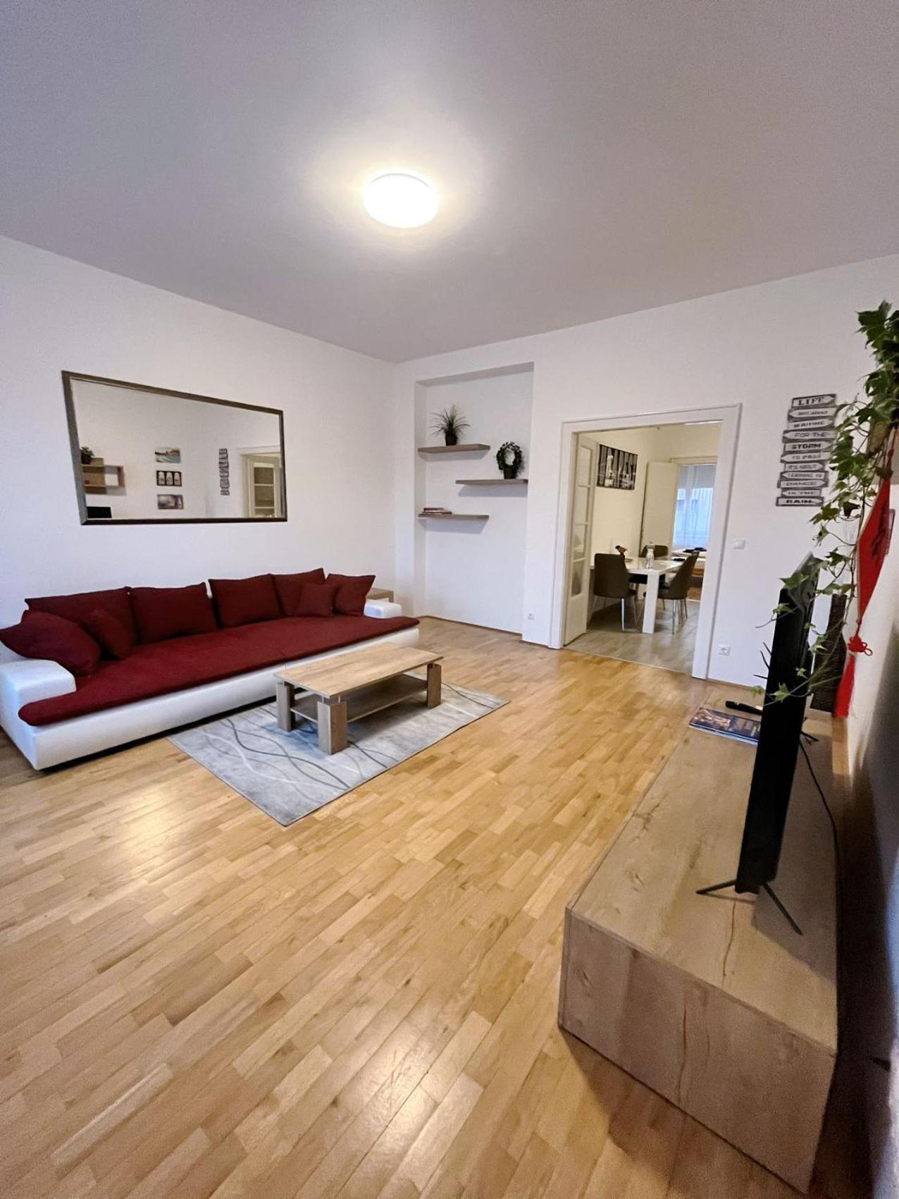Boutique Family Apartment In The Heart Of City 부다페스트 외부 사진
